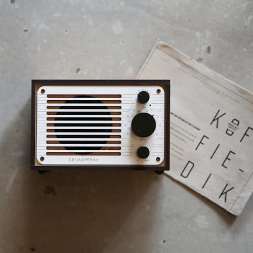 laydown image of DIY Bluetooth Classic Radio