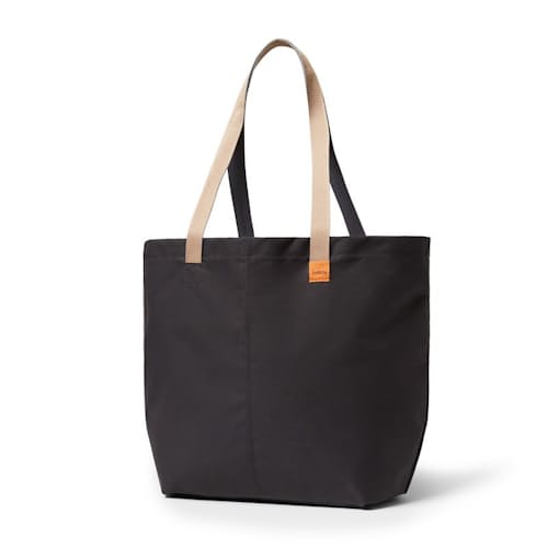 laydown image of Market Tote