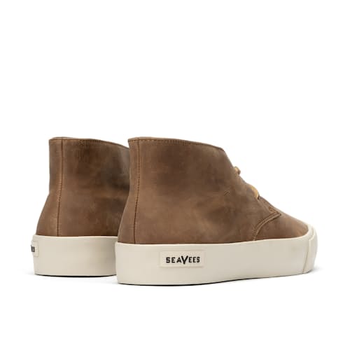 laydown image of Maslon Desert Boot