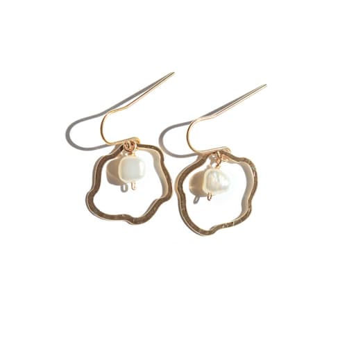 laydown image of Pearl Cloud Earrings