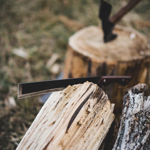 lifestyle image of Nata Tool