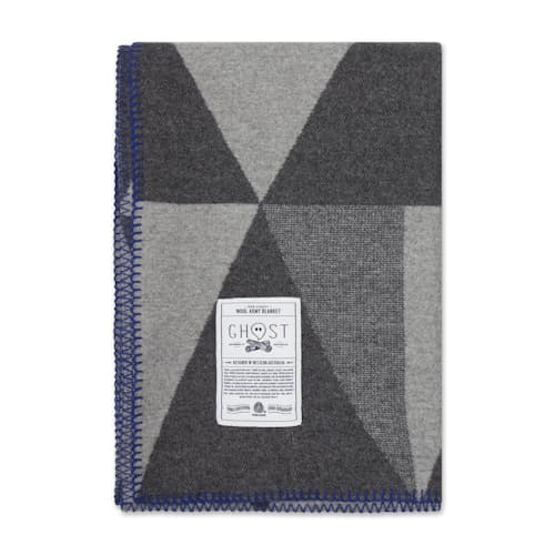 laydown image of Army Blanket