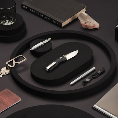 lifestyle image of The Carter Pocket Knife