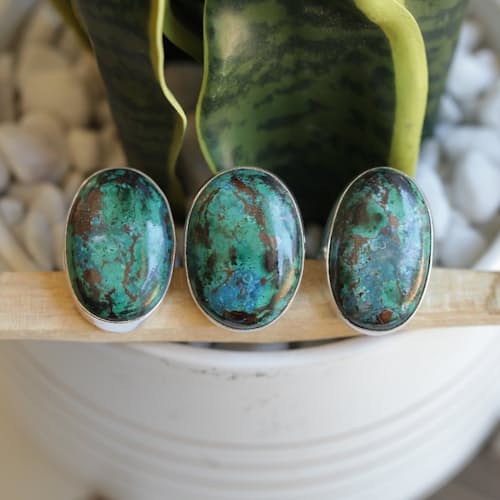 laydown image of Azurite Adjustable Ring