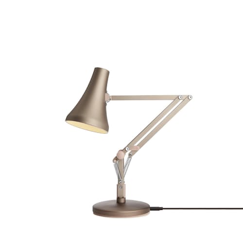laydown image of Model 90 Desk Lamp