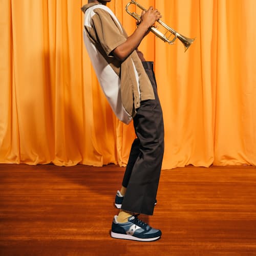 laydown image of Jazz 81