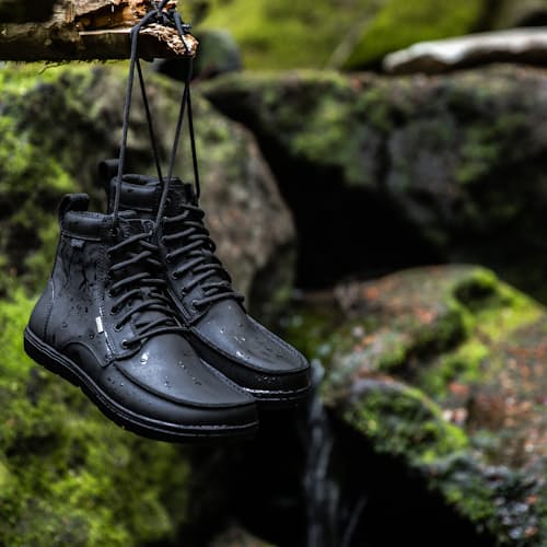lifestyle image of Boulder Waterproof Hiking Boot