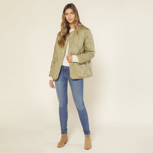 laydown image of Women's Phoenix Puffer