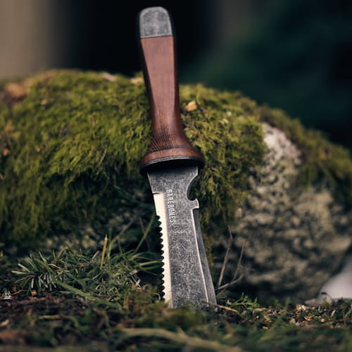 lifestyle image of The Hori Hori Ultimate Tool