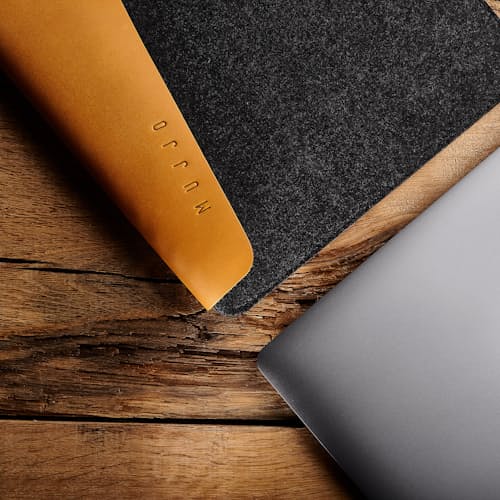 laydown image of 15" Macbook Sleeve