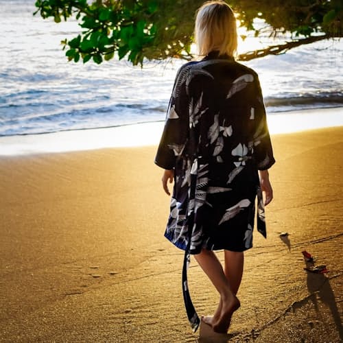 lifestyle image of Women's La Sirena Robe