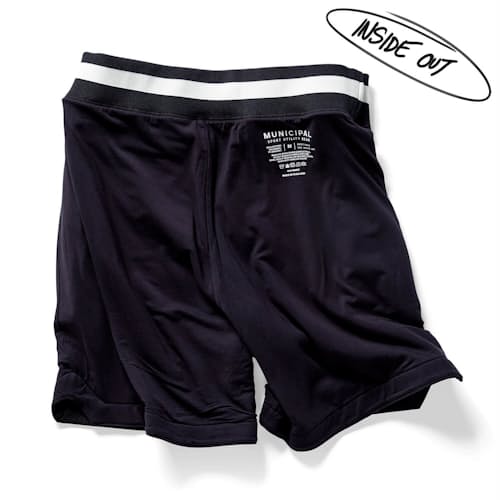 laydown image of Crossover Short - 8.5"