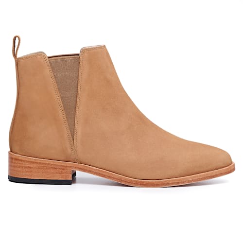laydown image of Chelsea Boot - Women's
