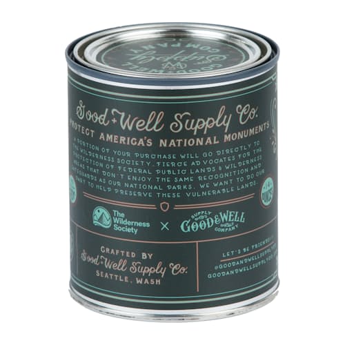 laydown image of Statue of Liberty Candle