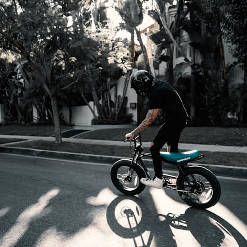 laydown image of Super73-Z1 Lightweight E-Bike