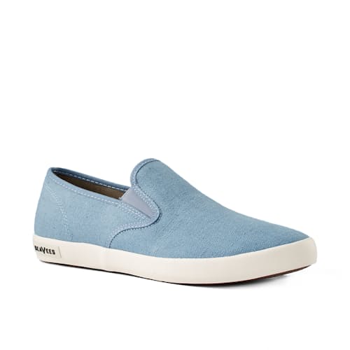 laydown image of Baja Slip-on Standard