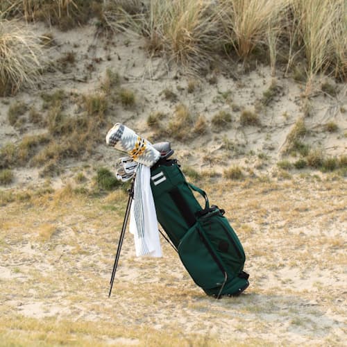 laydown image of Utility Trouper 2.0 Stand Bag