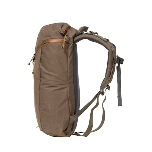 laydown image of Urban Assault 21l Backpack