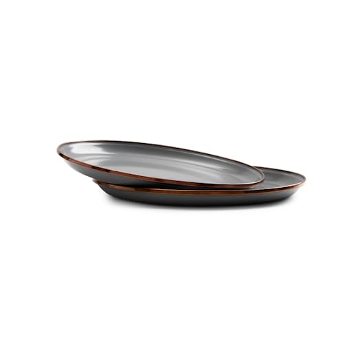 laydown image of Enamel Deep Plate Set