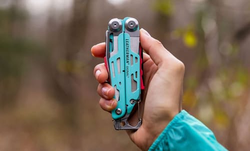 lifestyle image of Signal Outdoor Multi Tool