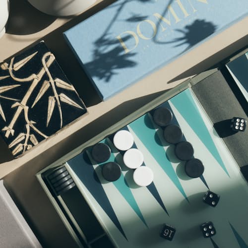 laydown image of Classic Dominos