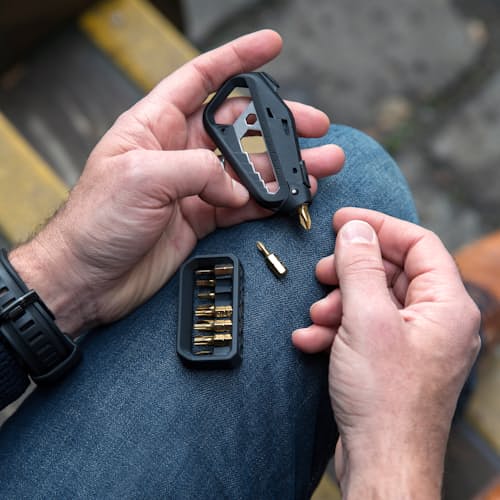 lifestyle image of M.100 - 17-in-1 Multi-Tool