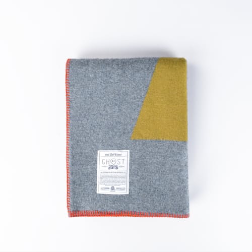laydown image of Army Blanket
