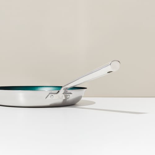 lifestyle image of Coated Pan