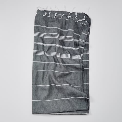 lifestyle image of Sultan Turkish Towel