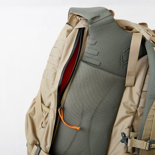 laydown image of 2-Day Assault 27L - Exclusive
