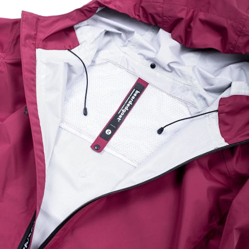 laydown image of Aberdeen Rain Jacket