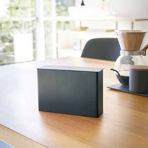 lifestyle image of Coffee Filter Case