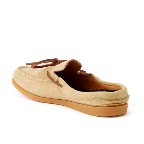 laydown image of Easymoc Moccasin