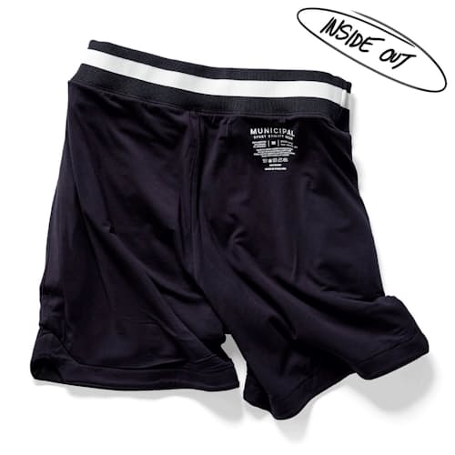 laydown image of Crossover Short - 8.5"