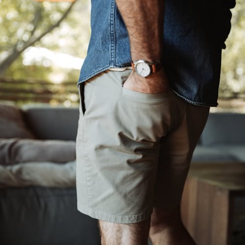 laydown image of 365 Chino Short - 7"