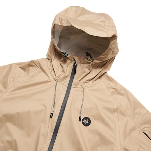 laydown image of Aguacero Rain Shell