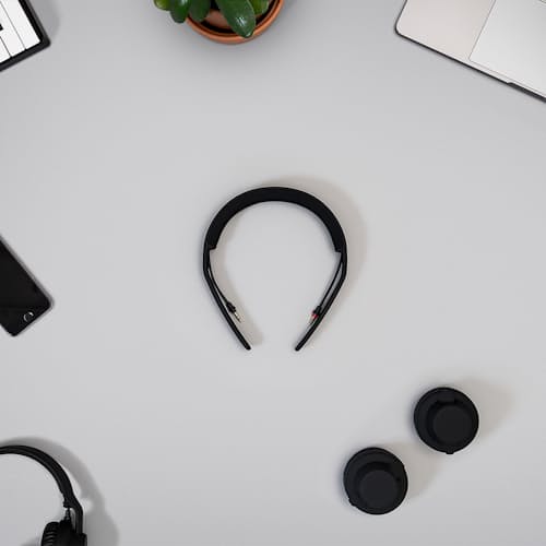 laydown image of Wireless 2 Preset Over Ear Headphones